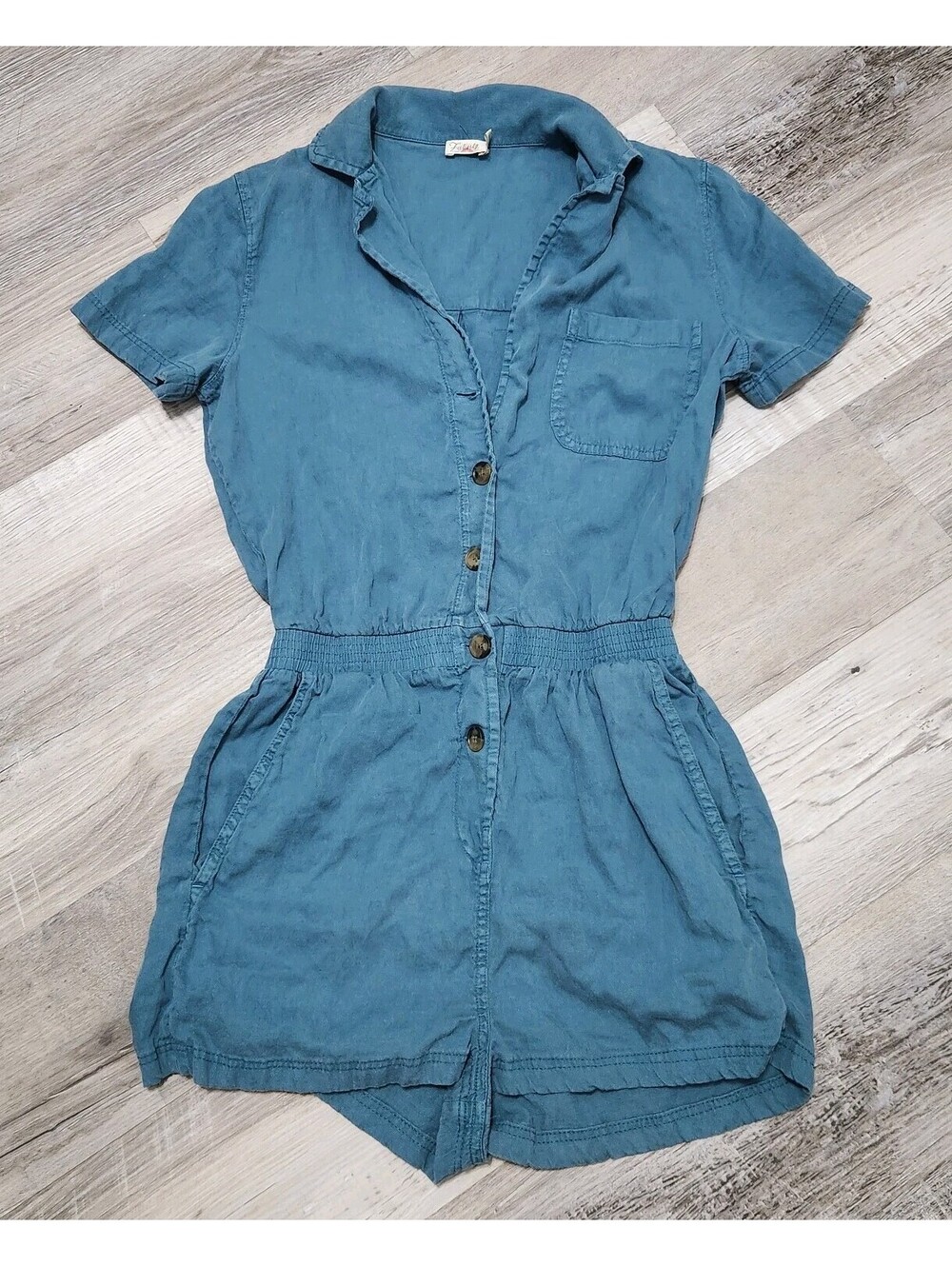 Faherty XS Jumpsuit Shorts Romper Teal Buttom Down V Neck